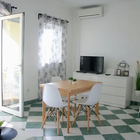 Lejlighed Rube 2 Fuer 4 Personen By Interhome Primošten