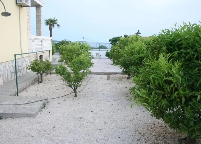 Rube 2 Fuer 4 Personen By Interhome Lejlighed